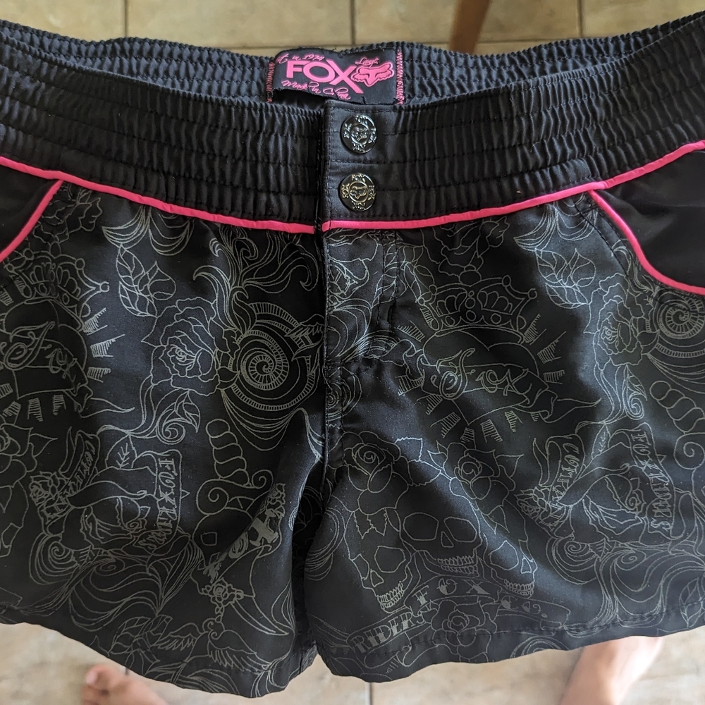 Swimming shorts